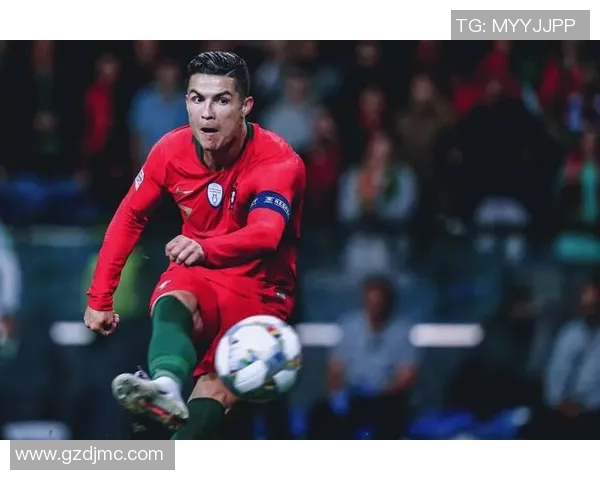 足球传奇的签名艺术几位明星的独特风格与故事分享